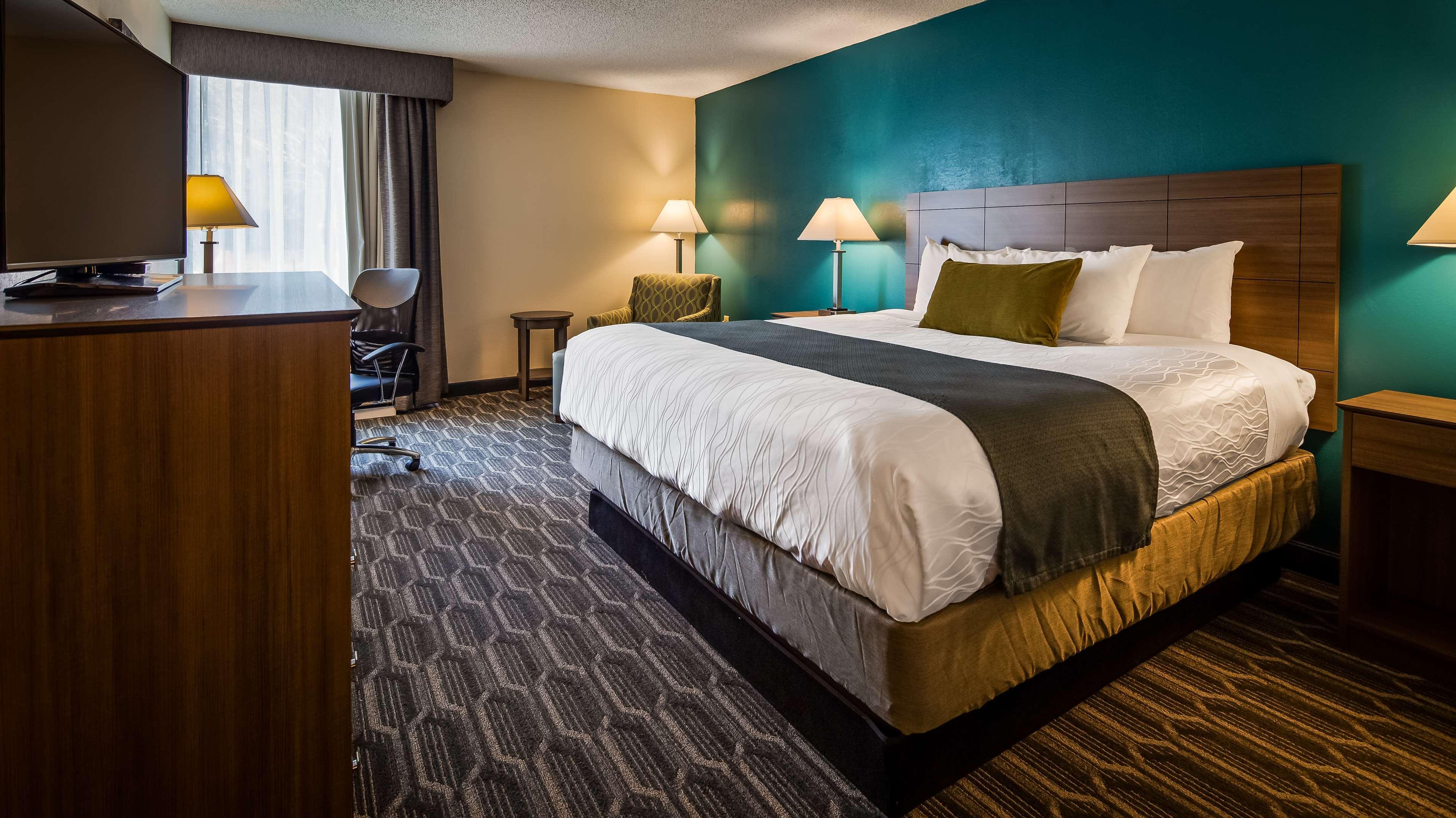 Best Western Plus Yadkin Valley Inn & Suites Jonesville Eksteriør billede